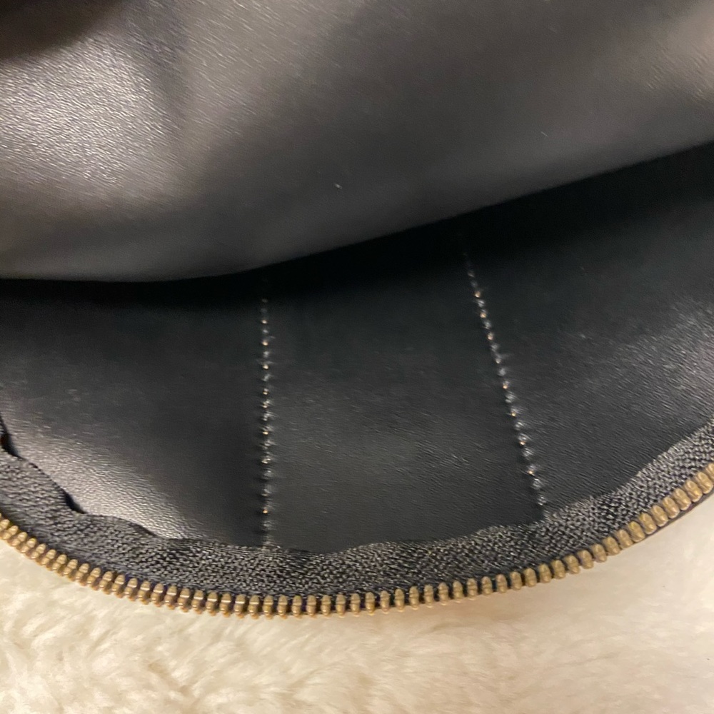 MCM Black and Tan Cosmetic Bag - Picture 4 of 7